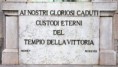 /album/galleria-foto-homepage1/lapide-del-monumento-ai-caduti-jpg/